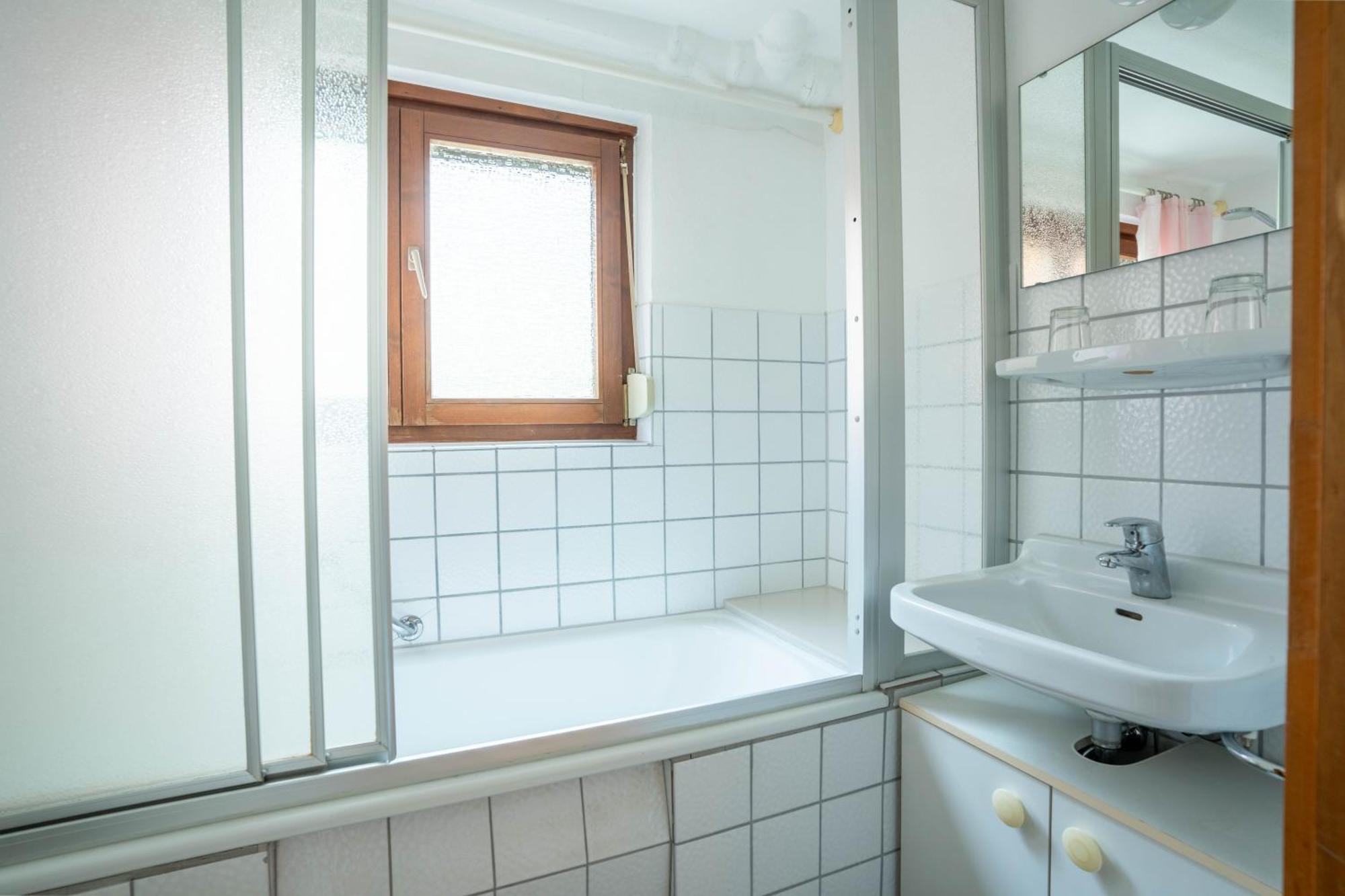 Hotel Zum Torkelhaus à Sipplingen Extérieur photo